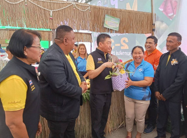 สหกรณ์จังหวัดพิษณุโลกพร้อมคณะเข้าร่วมเป็นเกียรติในพิธีเปิดงาน “Co-op Market Fairพลังสหกรณ์ ขับเคลื่อนสินค้าเกษตรอัตลักษณ์พื้นถิ่น by สหกรณ์นิคมคลองสวนหมาก จำกัด ... พารามิเตอร์รูปภาพ 2