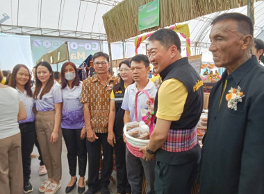 สหกรณ์จังหวัดพิษณุโลกพร้อมคณะเข้าร่วมเป็นเกียรติในพิธีเปิดงาน “Co-op Market Fairพลังสหกรณ์ ขับเคลื่อนสินค้าเกษตรอัตลักษณ์พื้นถิ่น by สหกรณ์นิคมคลองสวนหมาก จำกัด ... พารามิเตอร์รูปภาพ 4